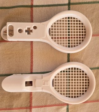 Wii: Mario Power Tennis y Virtua Tennis 4 + Raquet