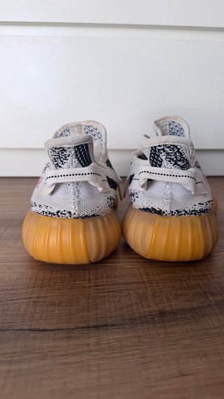 Adidas Yeezy 350 Zebra