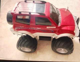 Coche Mitsubishi Pajero Ralliart