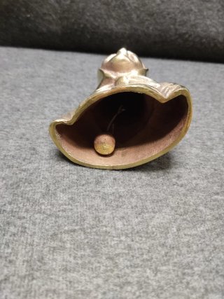 Campana de bronce