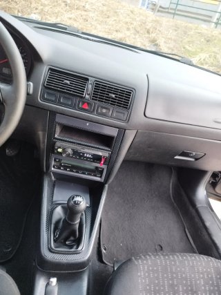 Volkswagen Golf 2001