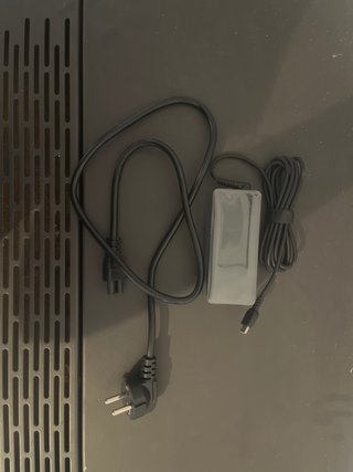 Portátil Fujitsu i5 11ª Gen (Leer descripción)