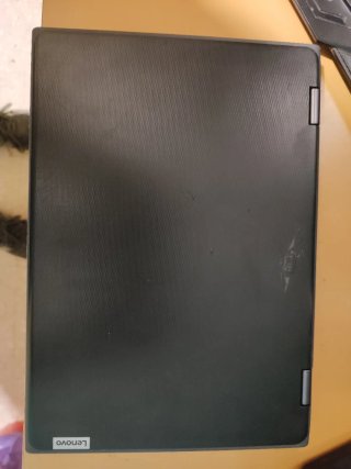 Lenovo 120GB SSD 4GB RAM Táctil y se dobla