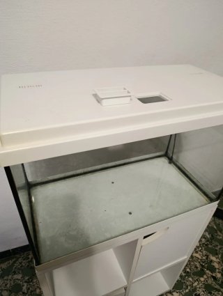 Acuario completo 60L con mueble e iluminación