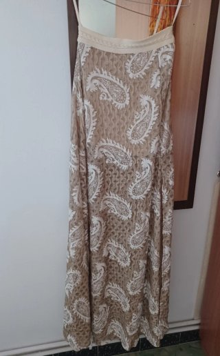 Falda larga nueva Camaleónica Talla XS