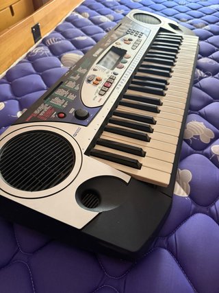 Piano Eléctrico YAMAHA PSR-160