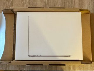 MacBook Air 15 2023 M2 Plata 256 GB