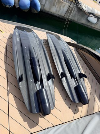2x AWAKE RÄVIK S