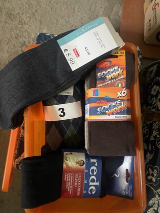 Camicie e pantaloni uomo taglia 38