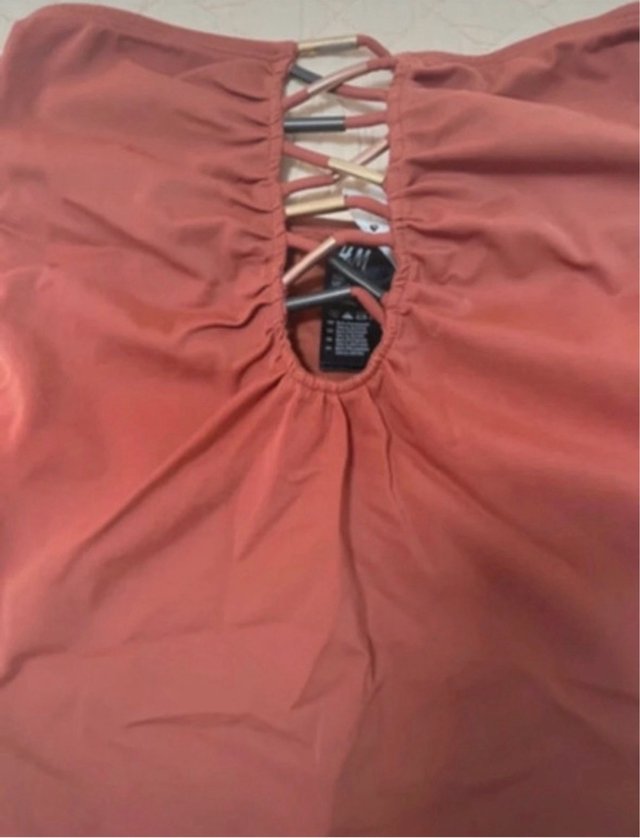 Bañador naranja con cordones