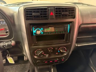 Suzuki Jimny 2015