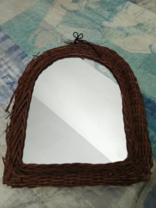 Espejo antiguo mimbre y madera
