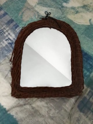 Espejo antiguo mimbre y madera