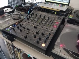 Pioneer DJM-600 Mixer DJ