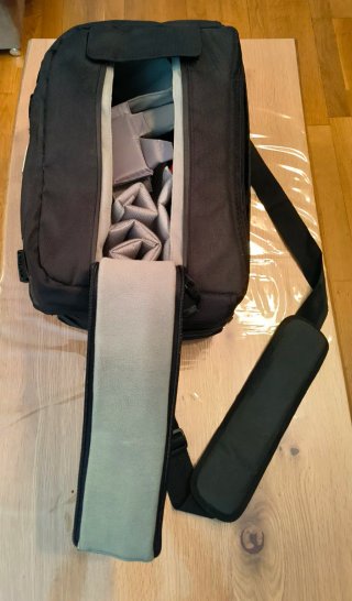 Bolsa Hama Defender 23670 Negra