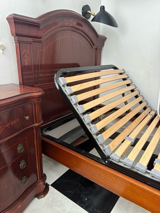 Juego de dormitorio madera maciza oscura