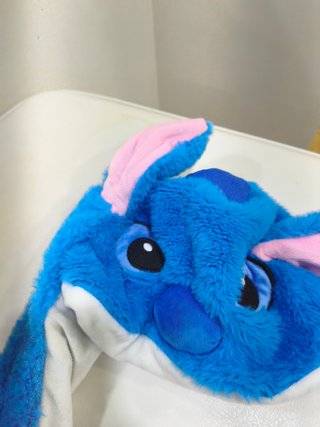 Gorro infantil de Stich azul y rosa