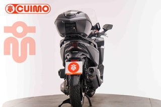 HONDA FORZA 300