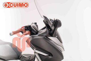 HONDA FORZA 300