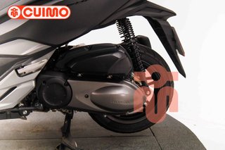 HONDA FORZA 300