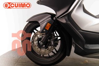 HONDA FORZA 300