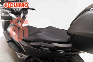 HONDA FORZA 300