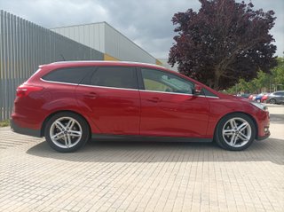 Ford Focus 1.0 EcoBoost 125 Titanium 5p Aut