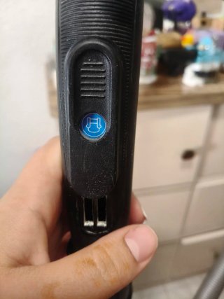 Aspiradora Philips PowerPro Compact