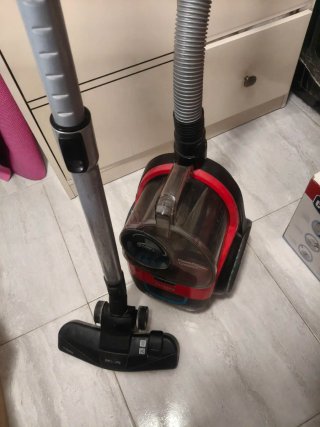 Aspiradora Philips PowerPro Compact