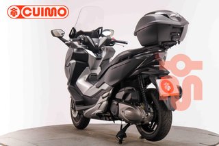 HONDA FORZA 300