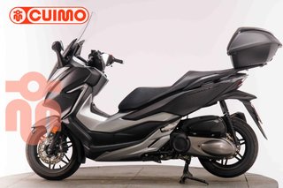 HONDA FORZA 300