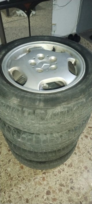 Llantas Mercedes Benz 15