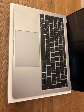 MacBook Air 13 Gris Espacial