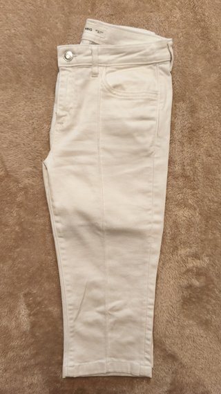 Bermuda vaquera de mujer marca Mango