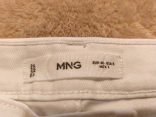 Bermuda vaquera de mujer marca Mango