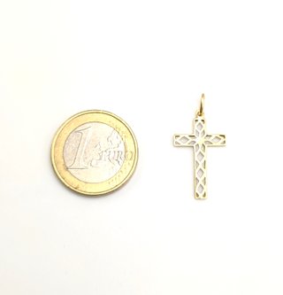 Colgante Cruz de oro de 18k, 0.83 g.