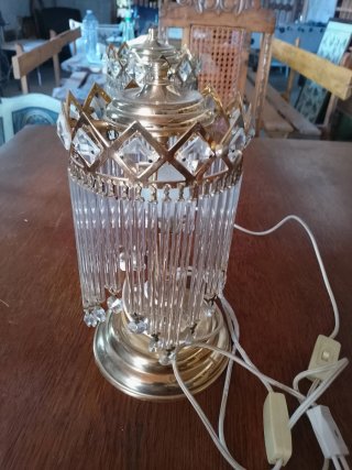 Set di lampade da soffitto e 2 lampade da comodino vintage