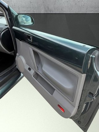 Volkswagen Beetle Highline (2005)