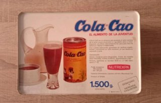 Caja metálica vintage