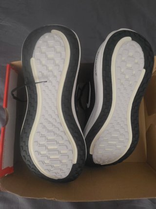 Zapatillas Nike ZoomX Vomero