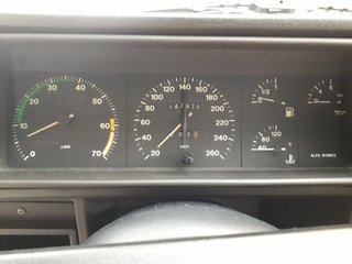 Alfa Romeo 75 2.0 TS