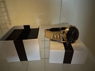 Reloj Calvin Klein Negro y Dorado