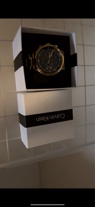 Reloj Calvin Klein Negro y Dorado