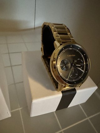 Reloj Calvin Klein Negro y Dorado