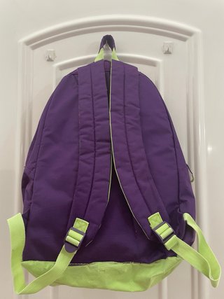 Mochila Morada y Verde Años 90