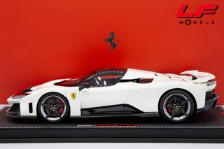 BBR Ferrari F80 2024 Bianco Italia 48pcs 1:18
