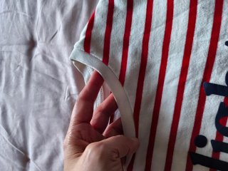 Camiseta rayas roja y blanca Stradivarius Talla M