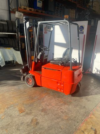 Carretilla elevadora Linde E15