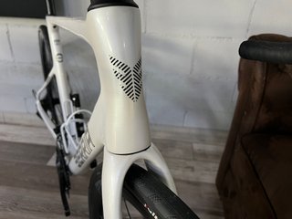 BERRIA BELADOR CARBON 105 G5501