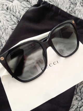 Gafas de Sol Gucci Mujer Abeja Negra Dorada